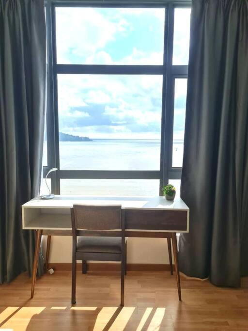 Cozy Seaview Studiosuite Hs Sweet Homestay Куантан Экстерьер фото