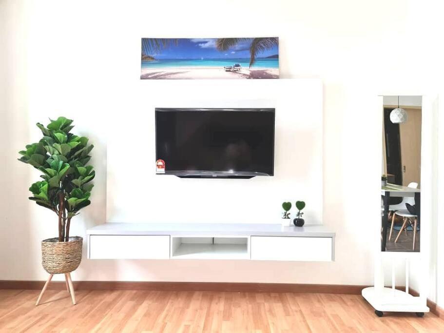 Cozy Seaview Studiosuite Hs Sweet Homestay Куантан Экстерьер фото